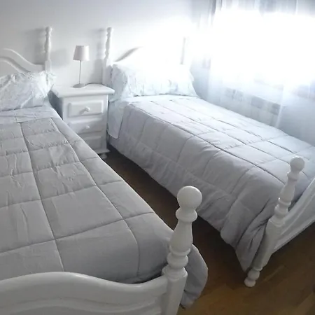 Coqueto. Cerca Centro Y Estac. Bus. Zona Calvario. Βίγκο